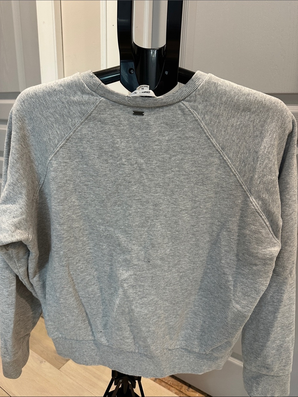 O'Neill Surf Heather Gray Crewneck Sweatshirt with Script Shoulder Logo - Picture 6 of 8